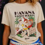T-Shirt mit modernem, vielseitigem Design.