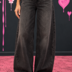 Jean Lola