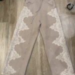 Trousers with a versatile contemporary fit.