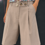 Bermuda shorts with a versatile contemporary fit.