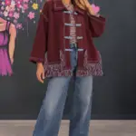 Cardigan bordeaux con frange e alamari
