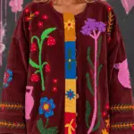 Giacca in Velluto Bordeaux con Ricami Multicolor