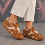Sneaker aus Ponyfell