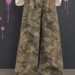 Jeans mit Blumenprint